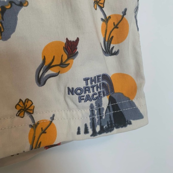 The North Face Mens Shorts Size XL Printed Casual Summer Beach Vacation - Picture 12 of 16